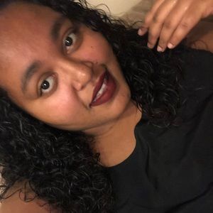 Meet your Posher, Shawntavia